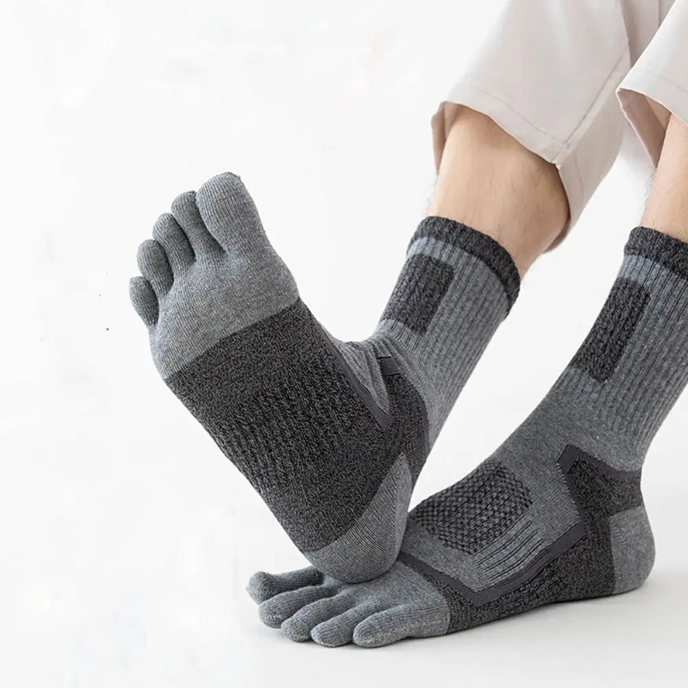 

Comfortable Warm Thick Patchwork Color Sport Split-toed Socks Long Tube Middle Tube Hosiery Cotton Man Socks Five Finger Socks