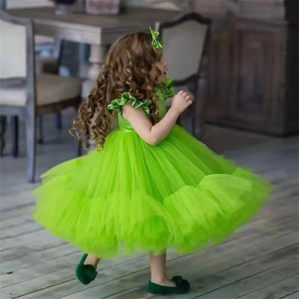 

Elegant Green O-neck Flower Girl Dresses For Wedding Princess Tulle Cap Sleeves Birthday Party Puffy First Communion Gowns