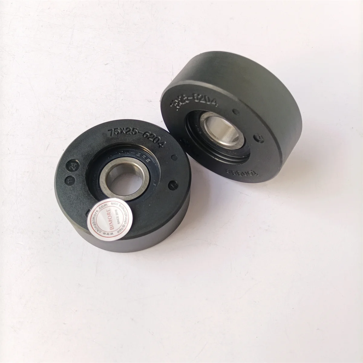 Escalator Step Roller 75*25 75x25-6204 OD75mm W25mm Bearing 6204-2RS lift spare parts