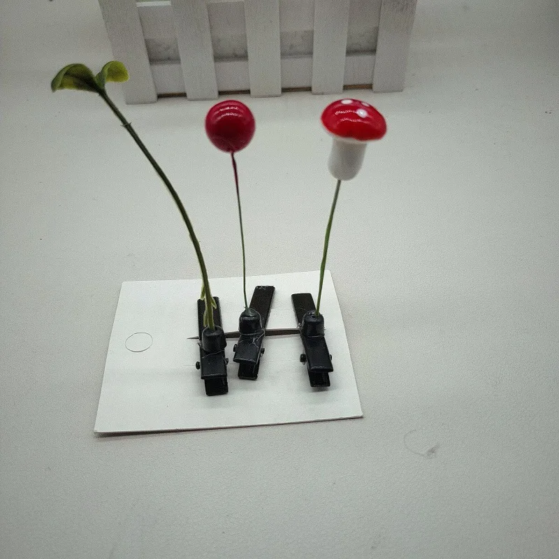 30 Pcs Mini Hair Clips Girls Simulation Festival Hairpin Barrettes Little Red Flower Sprout Metal Bean Child hair clips hair accessories