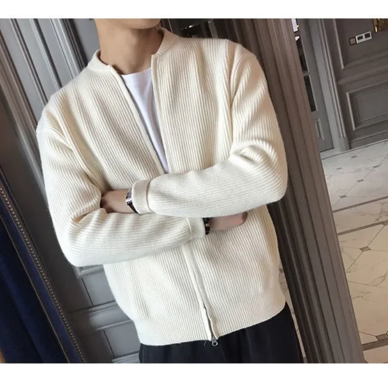 Autumn Winter Solid Color Japanese Zipper Casual Sweaters Man Long Sleeve Loose Fashion vertical stripe cardigan Male Coat