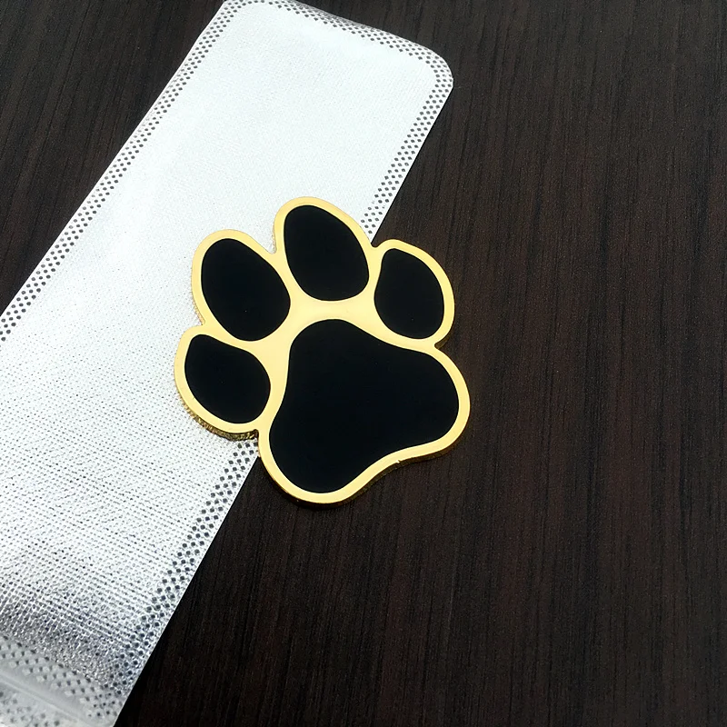 thumbnail image 1 of 1 pieza de calcomanía para coche con forma de pata en 3D, emblema de insignia de animal de metal, huellas de perro, gato, oso, calcomanías de diseño moderno, accesorios de estilo para automóvil, 1 of 5