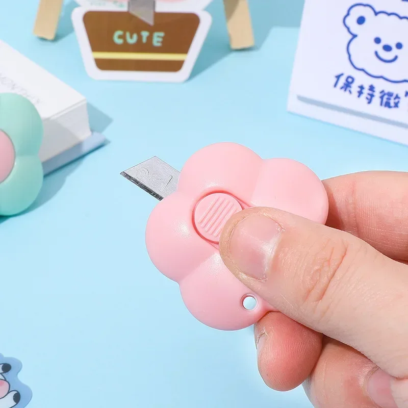 Cute Macaron Color Flower Shape Mini Utility Knife Student Safety Portable Envelope Express Box Opener Office Paper Cutter 1Pc utility knife,paper cutter,pocket folding knife,craft cutting knife