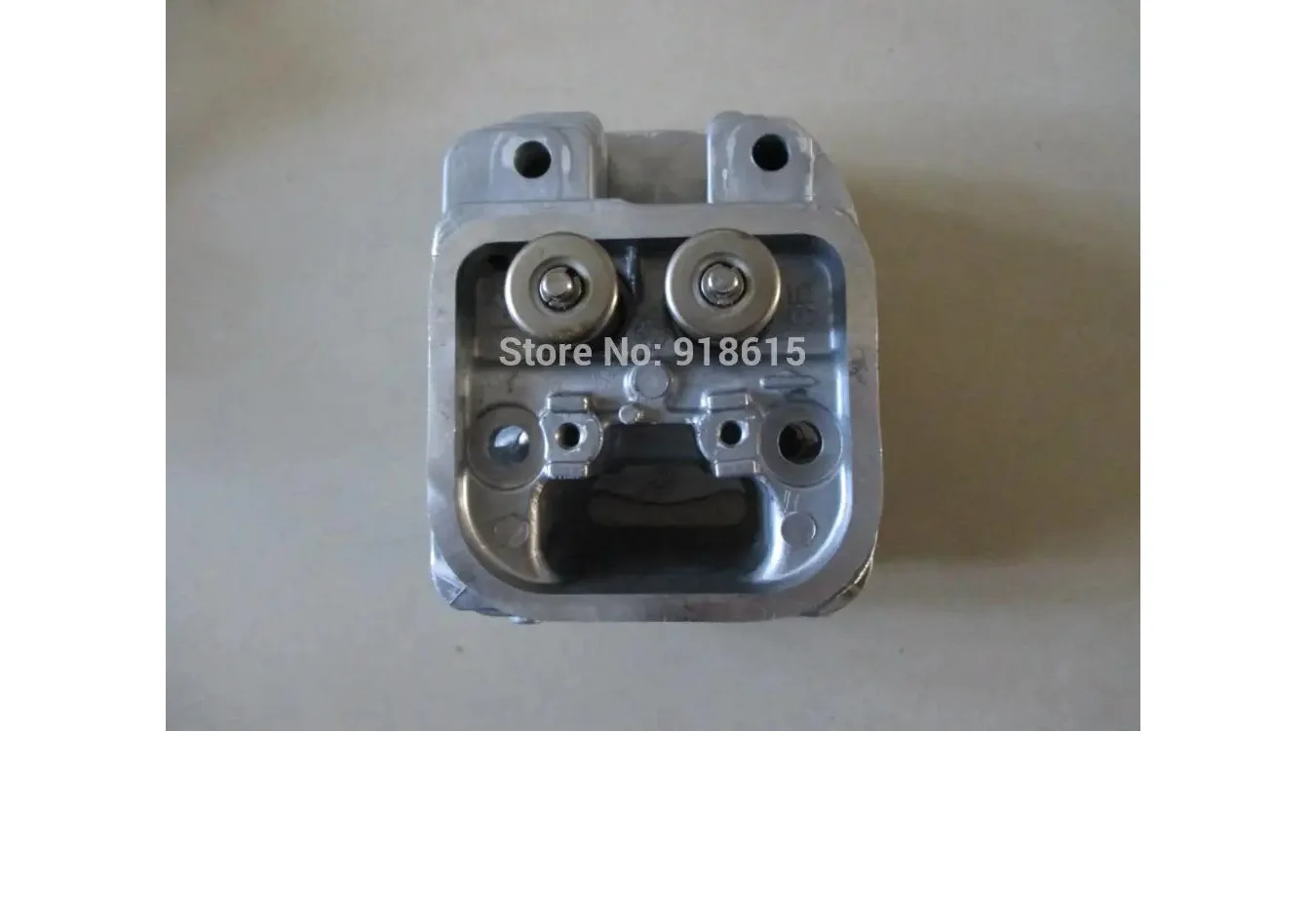 

Головка цилиндра 1 # для 18HP BRIGGS и STRATTON 356447, детали двигателя #809185