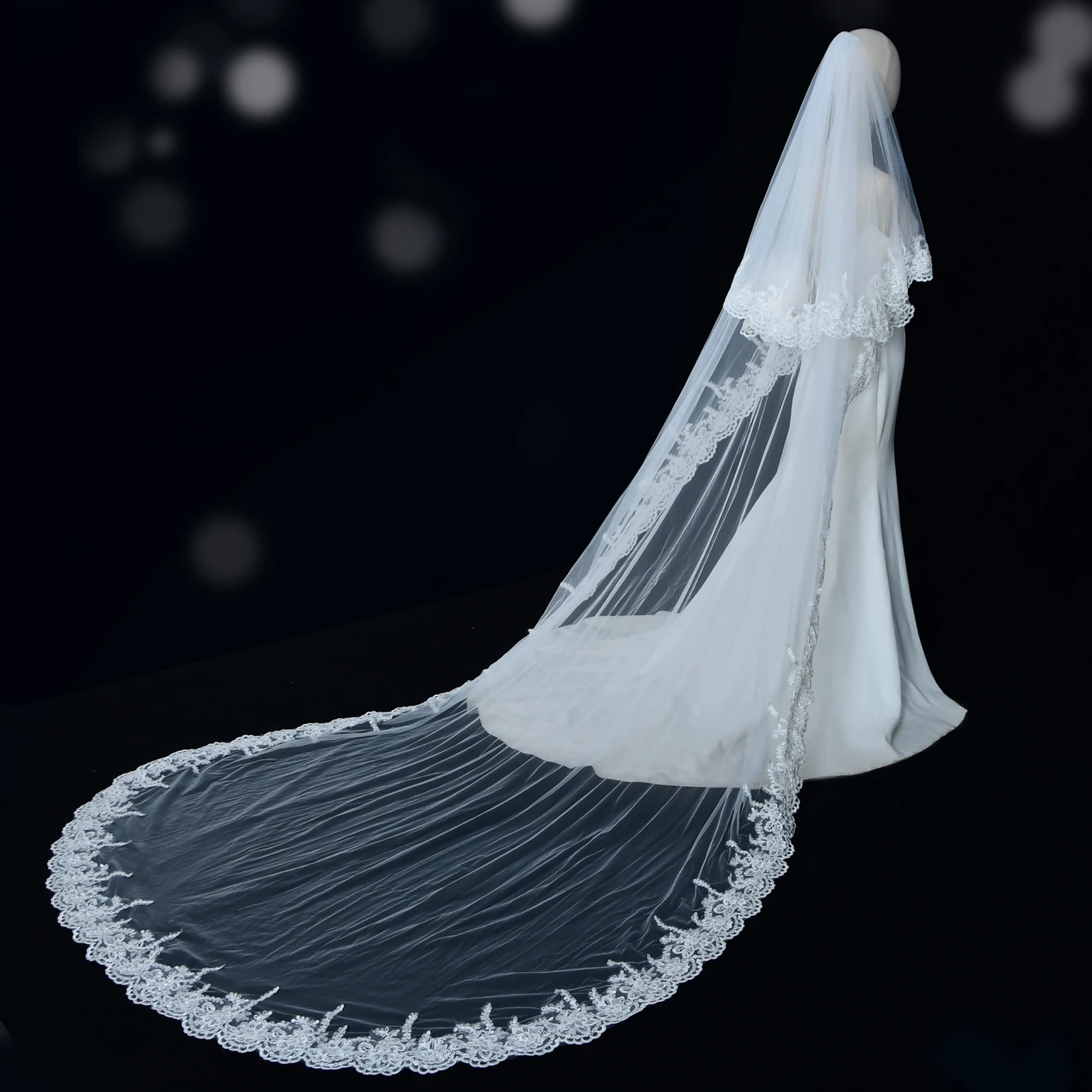 

Длинная фата для невесты v105, свадебная фата с кружевными краями и аппликацией, румяна, 2 уровня, аксессуары для свадебного платья, для невесты