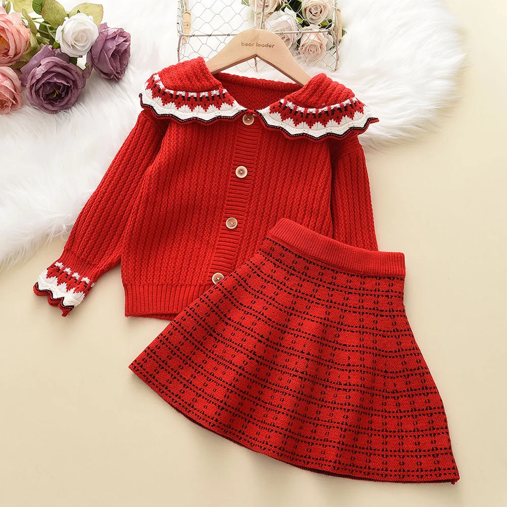 

Girls Christmas Red Clothes 2-6 Y Winter Autumn Vintage Knit Sweater Knit Cardigan Doll Collar Lace Sweater Striped Skirt 2pcs