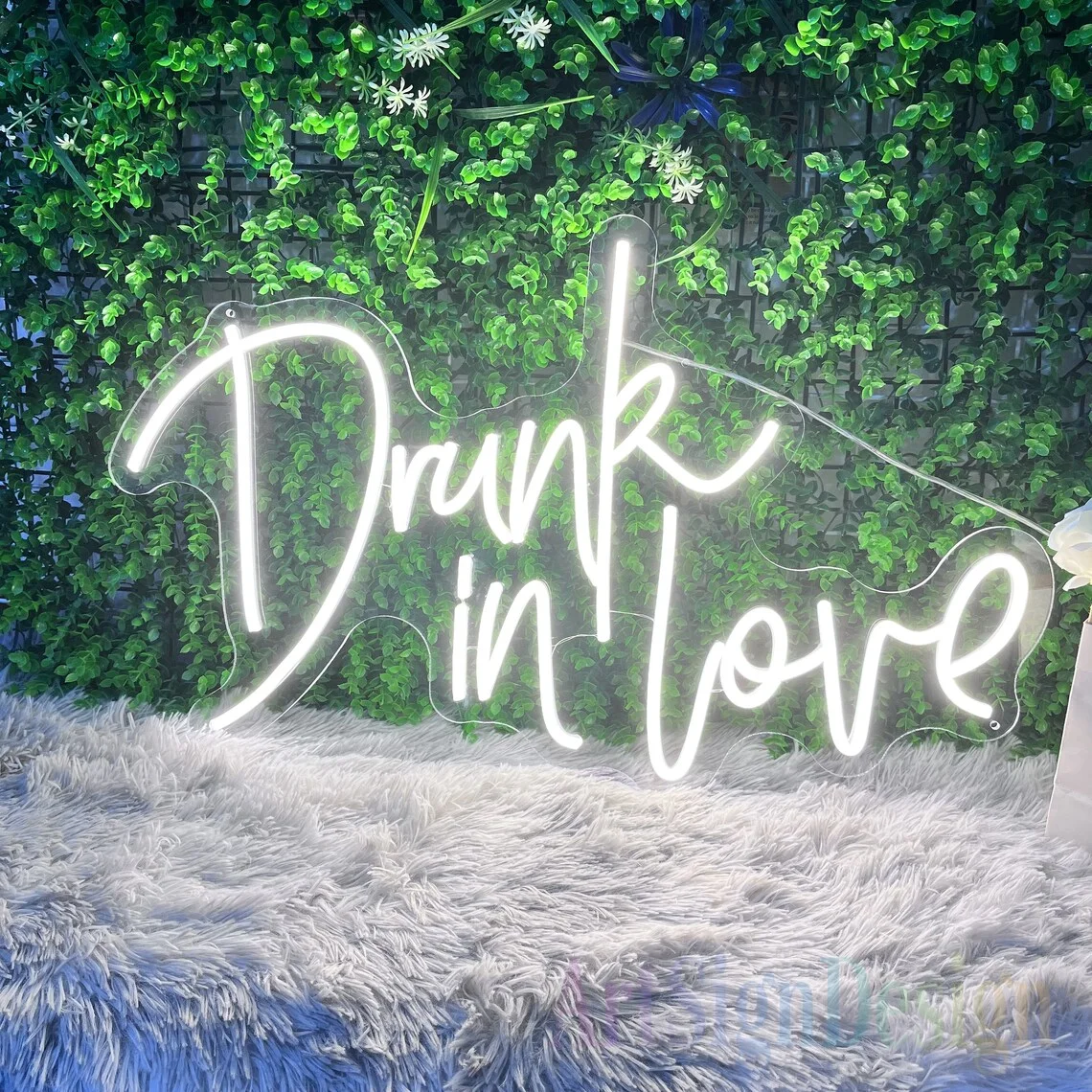 Drunk in Love Neon Sign Wedding Decor Neon Wedding Sign Wall Decor Personalized Gifts Bridal Shower
