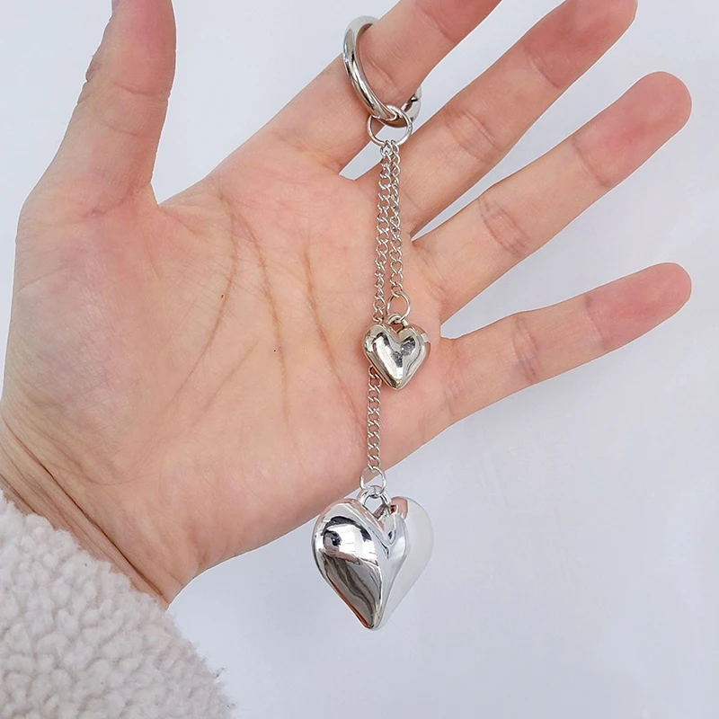 

Simple Love Heart Metal Keychain Y2K Silver Color Heart Keyring Bag Pendant Backpack Hanging Decoration For Girls Gifts