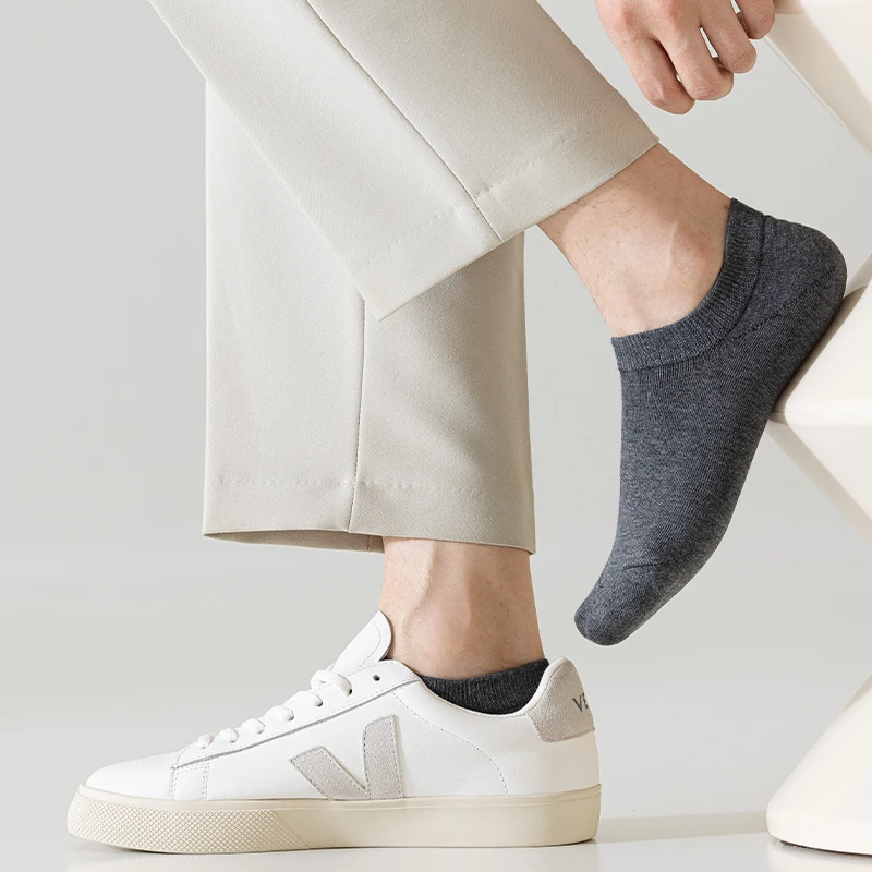 8 Pairs of Men's Solid Color Simple Fashion Versatile Casual Business Comfortable Breathable Shallow Mouth Invisible Socks 5
