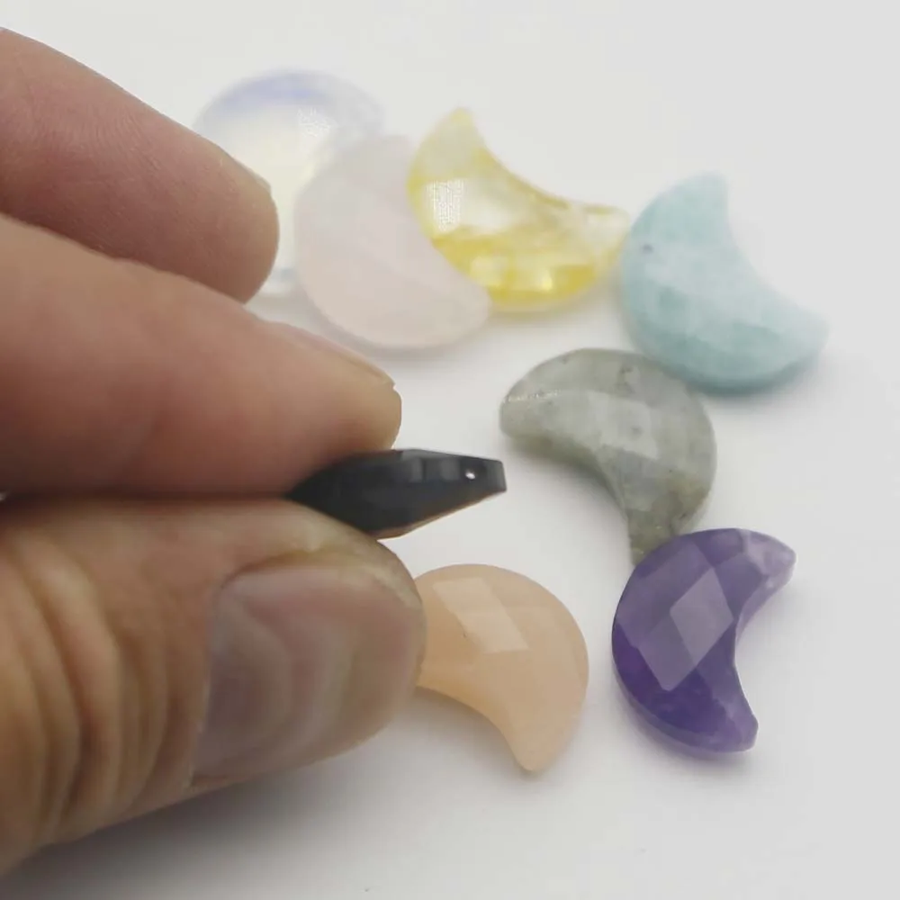 New Natural Amethyst Powder Slice Small Moon Pendant Tianhe Elongated Crescent Shape DIY Accessories Wholesale8Pcs Free Shipping