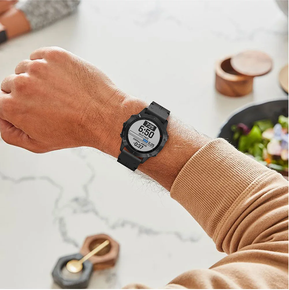 Premium Leather Watchband with 26mm QuickFit Strap - Elegant and Durable Design