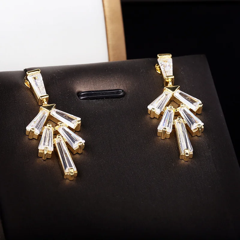 

Creative Sparkling Rectangular Diamond-Length Stud Earrings For Women Geometric Zircon Silver-Plated Anniversary Gift Jewelry