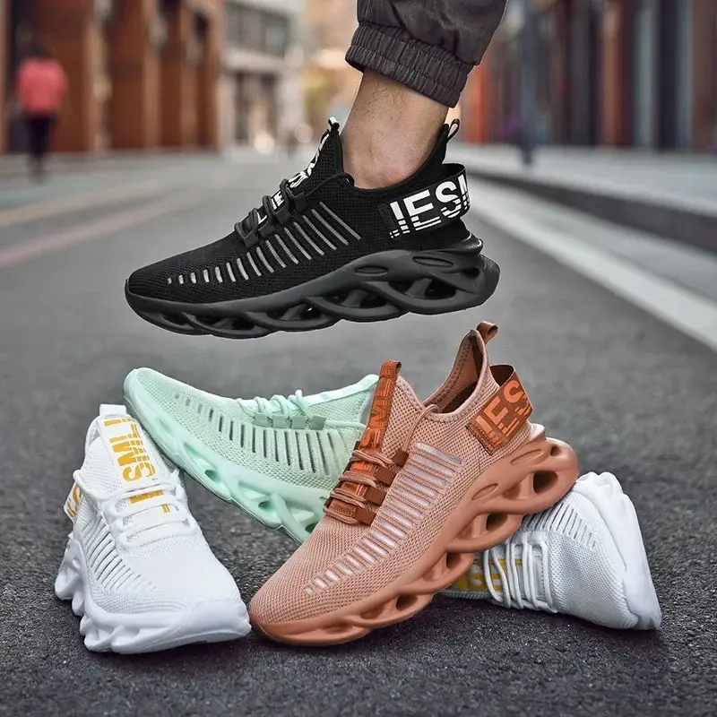 Trendy Men's Running Shoes Cable Knit High Elasticity Breathable Flyknit Outsole Summer Sports Shoes For Men