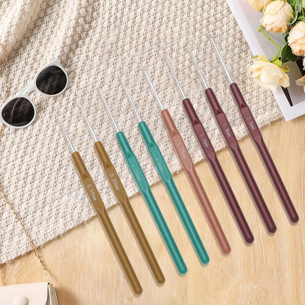 8pcs Blunt Needles Ergonomic Handle Plastic Yarn Knitting Crochet with Case Size 0.65mm To 2.5mm Handmade for Arthritic Hands