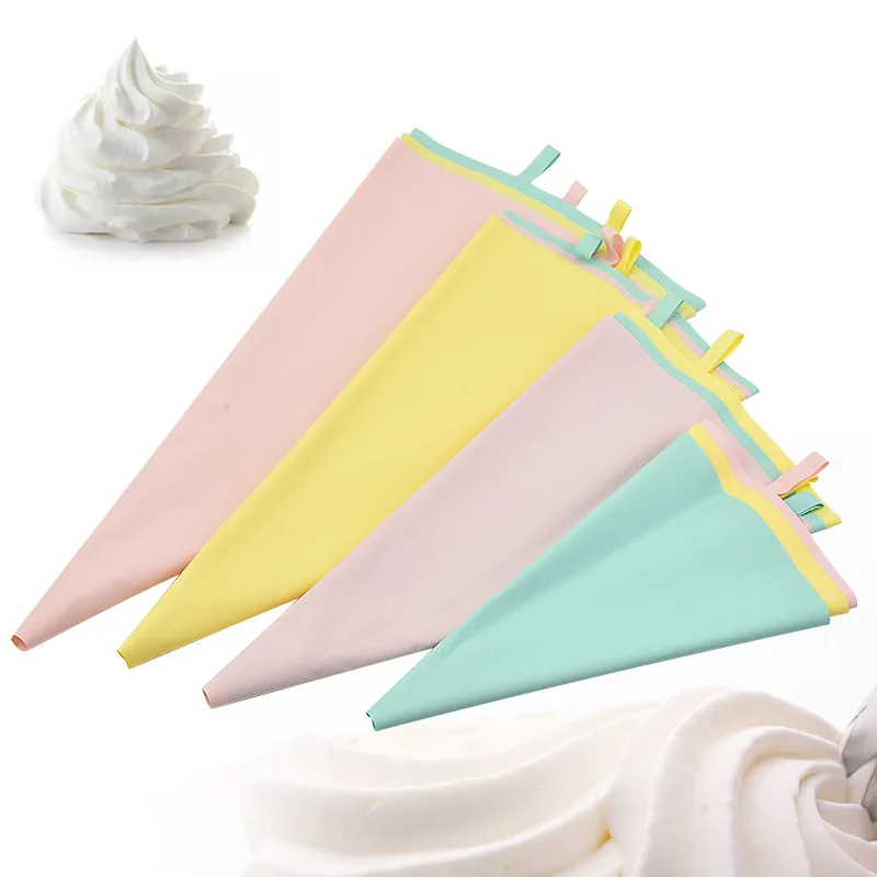 Share more than 155 cake piping bags and nozzles best kidsdream.edu.vn