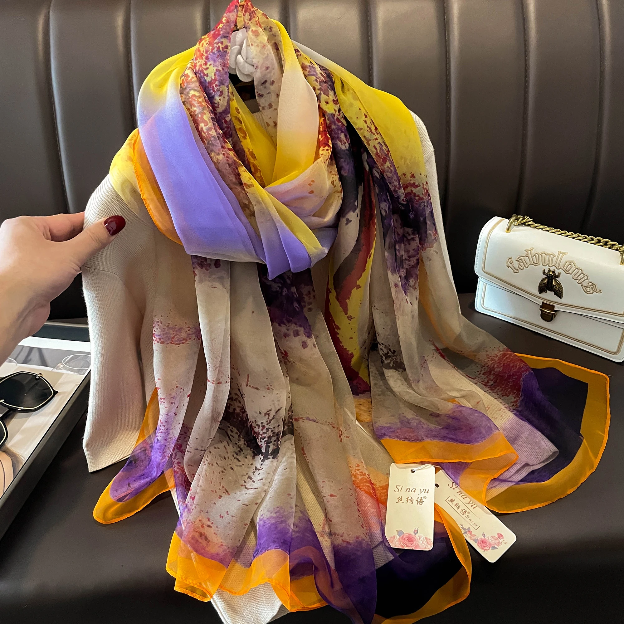 NEW Elegance Scarf Spring Summer Women Beach Sunscreen Fashion Soft Shawl High Quality Silk Lady Popular Print Scarves Hijab