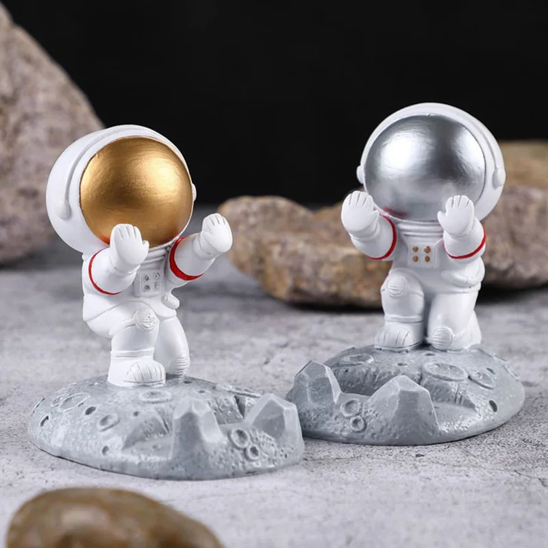

1 шт. смолы универсальный держатель сотового телефона космонавтов кронштейн подарок игрушки домашний офис украшение стола забавный космонавт подставка для сотового телефона
