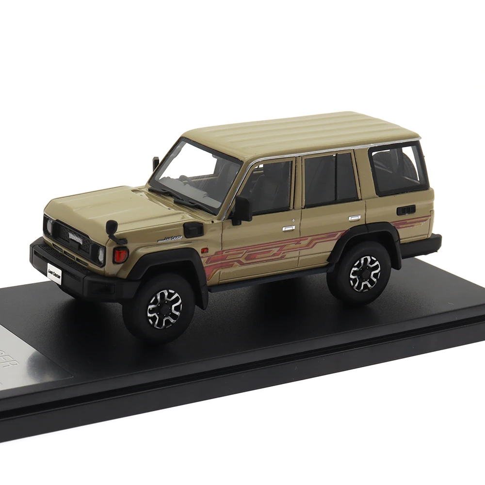 Hi-story Brand Model Car 1/43 TOYOTA LAND CRUISER【70 AX（2023