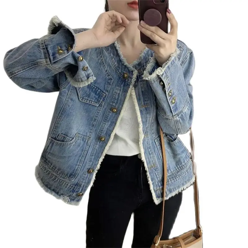 

Small Fragrant Style Blue Denim Jacket 2023 Autumn New Metal Buttons Loose Whiskers Edge Round Neck Advanced Sense Short Coat