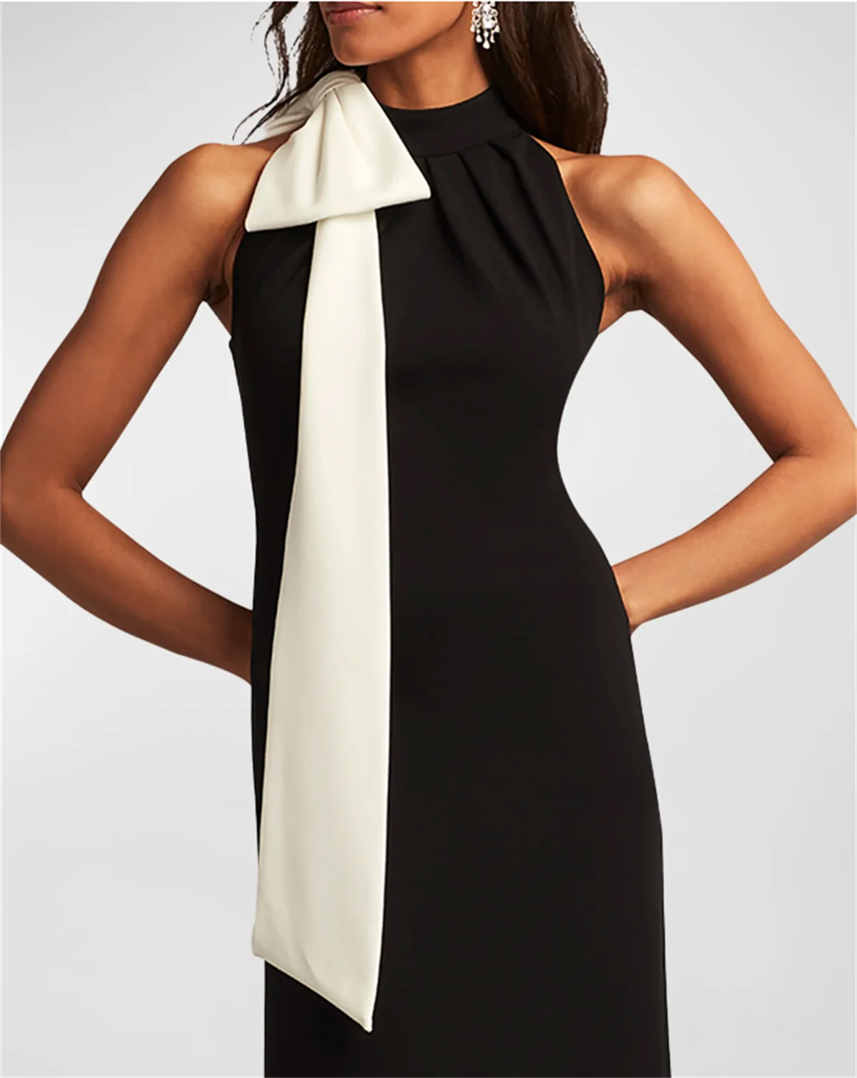 Classic A-Line Black And White Contrasting Evening Dress Elegant