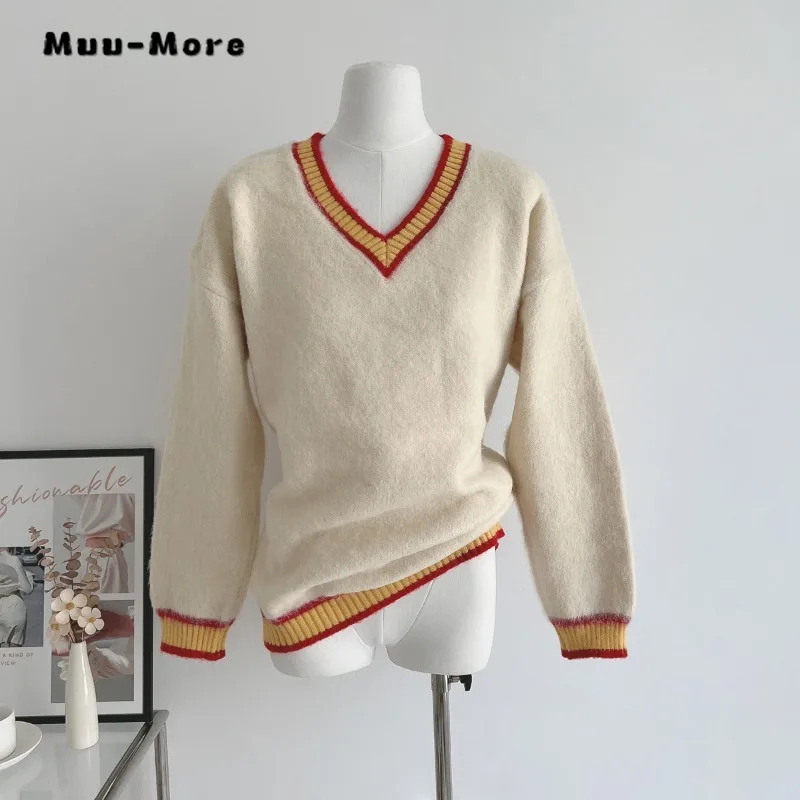 

2023 Autumn Warm American Retro Thicken Winter Patchwork Solid Color V-neck Knitting Sweater for Women Hedging Knitted Top