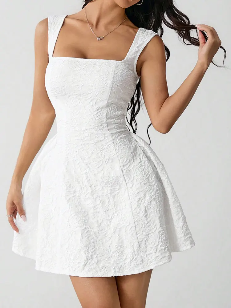 Backless decoration detail of the vintage style A-line mini dress.