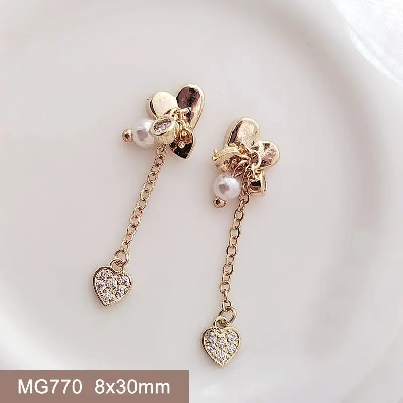 10pcs Luxury Star Moon Love Heart Chain Nail Art Zircon Pearl Metal Manicure Nails Accessories DIY Decorations Supplies Charms 5