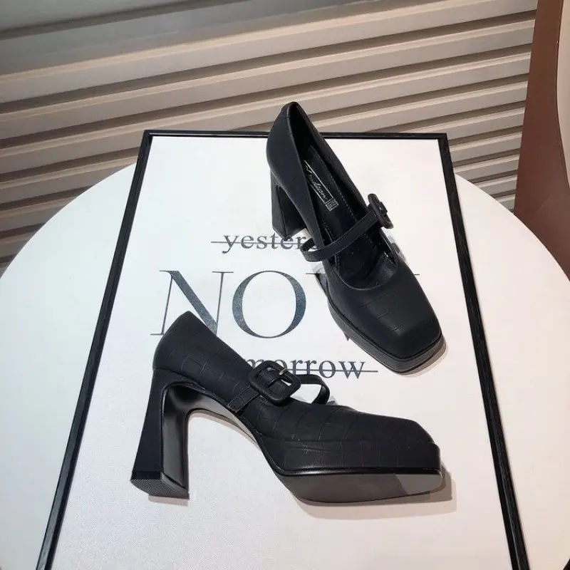 Spring and Autumn NEW Fashion Comfort British Style Shoes for Women High Heels Round Toe with Chunky Heels Shoes Heels Women 34