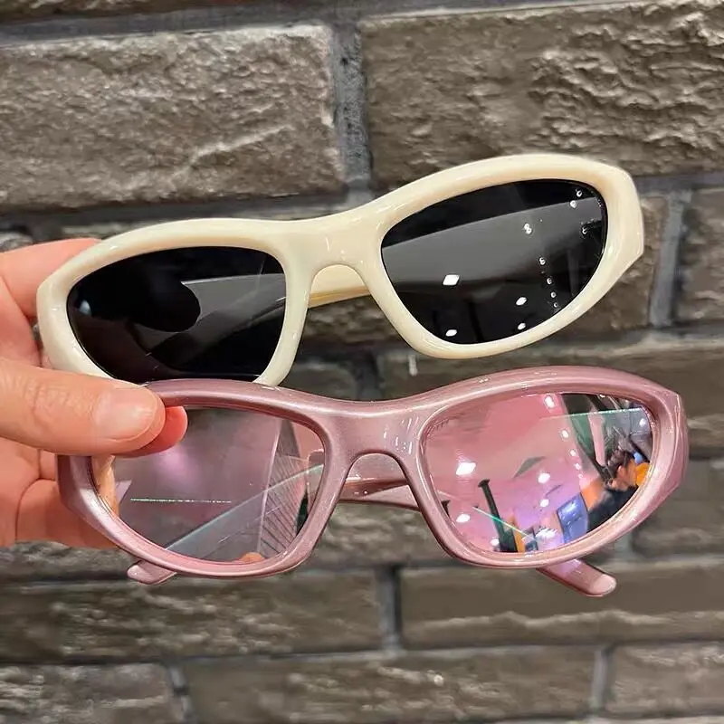 

Colorful Mirror Punk Sunglasses Women Y2K Sports Brand Designer Oval Goggle Sun Glasses Luxury Trendy UV400 Shades Eyewear