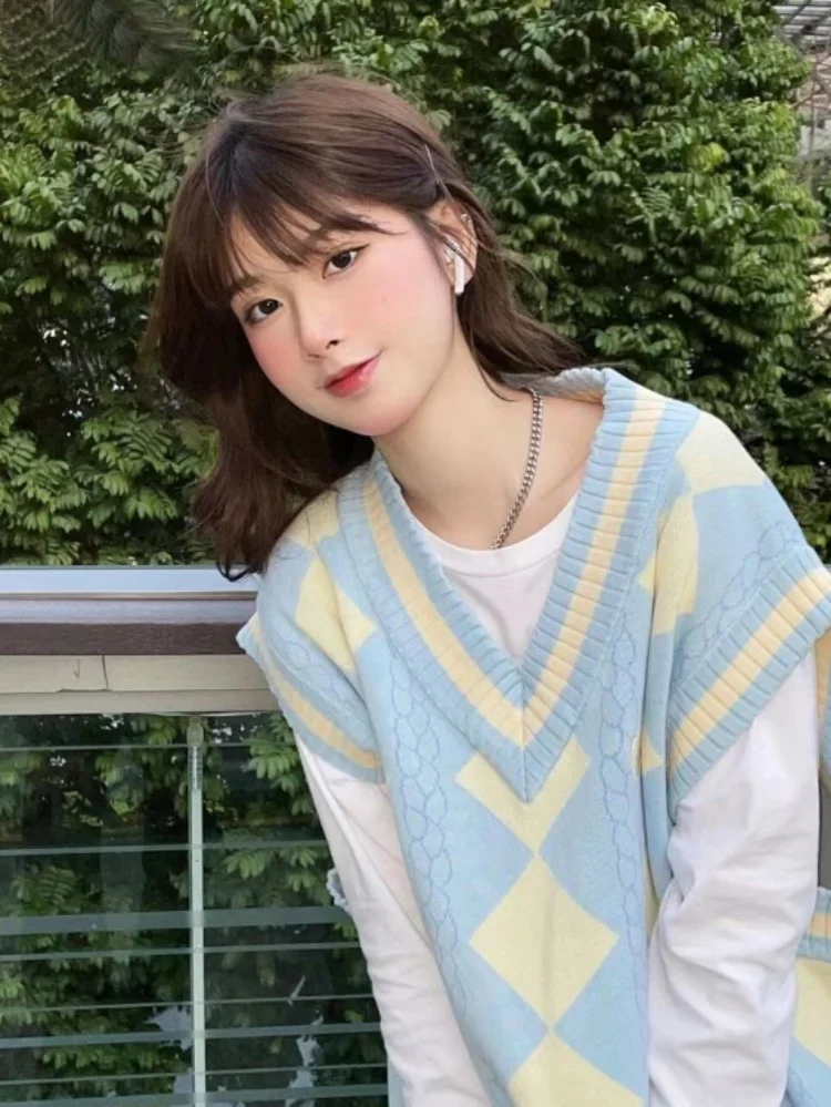 

Argyle Patchwork Grunge Sweater Vests Women Sweet V-neck All-match Casual Y2k Aesthetic Korean Harajuku Streetwear Japanese Tank