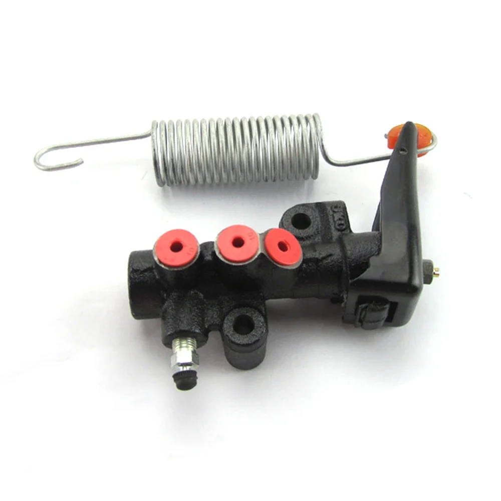 Brake Load Sensing Proportioning Valve for Mitsubishi Montero Pajero 2 MK2 V31 V33 V36 V43 V44 V46 1990-2004 MB668326 MB668328