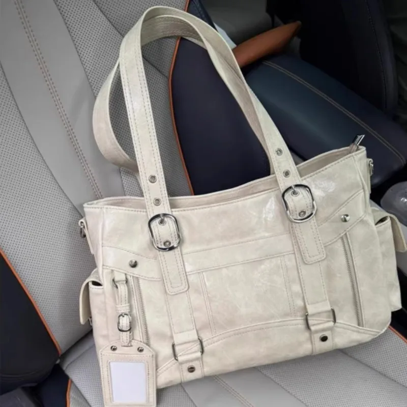 Hot Girl Vintage Studded Tote Bag Women Leather Textured Large Capacity Shoulder Bag Ladies Y2k Aesthetics Commute Crossbody Bag