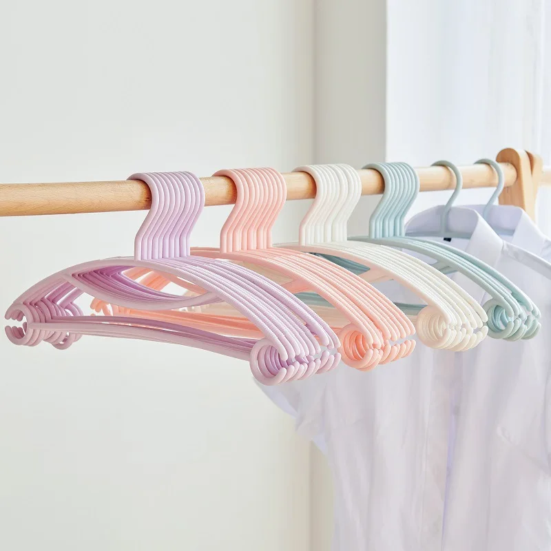 20pcs Multifunctional Adult Household Non-slip, Traceless and Windproof Plastic Clothes Hanger for Clothes Hanging and Drying