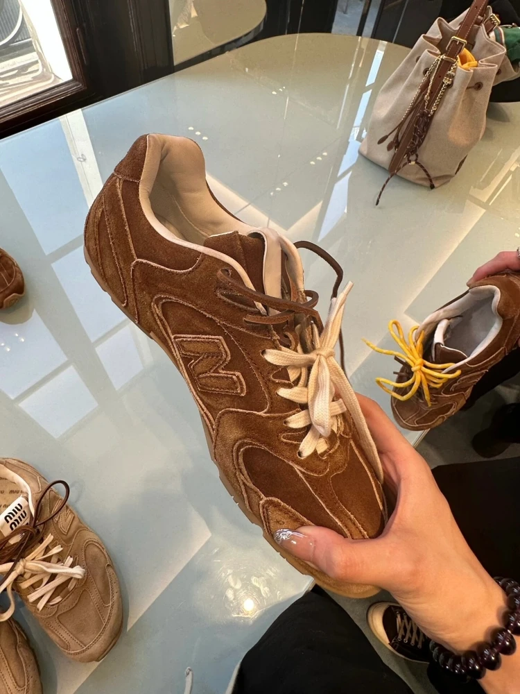 2024 New retro style round toe distressed lace up German training shoes for women's versatile fashion casual Forrest Gump shoes