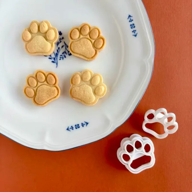 Cartoon Pet Claw Bone Cookie Mold