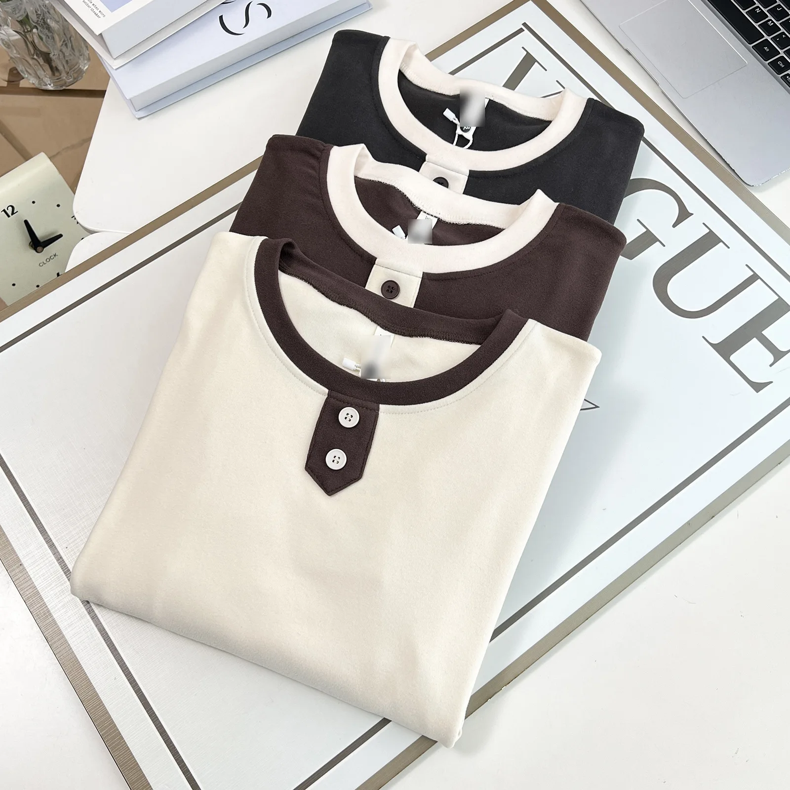 XXXXL Fashion Plus Size Women's T-Shirt Autumn And Winter New Casual Block Color Button double-sided Fleece Warm Tops 804