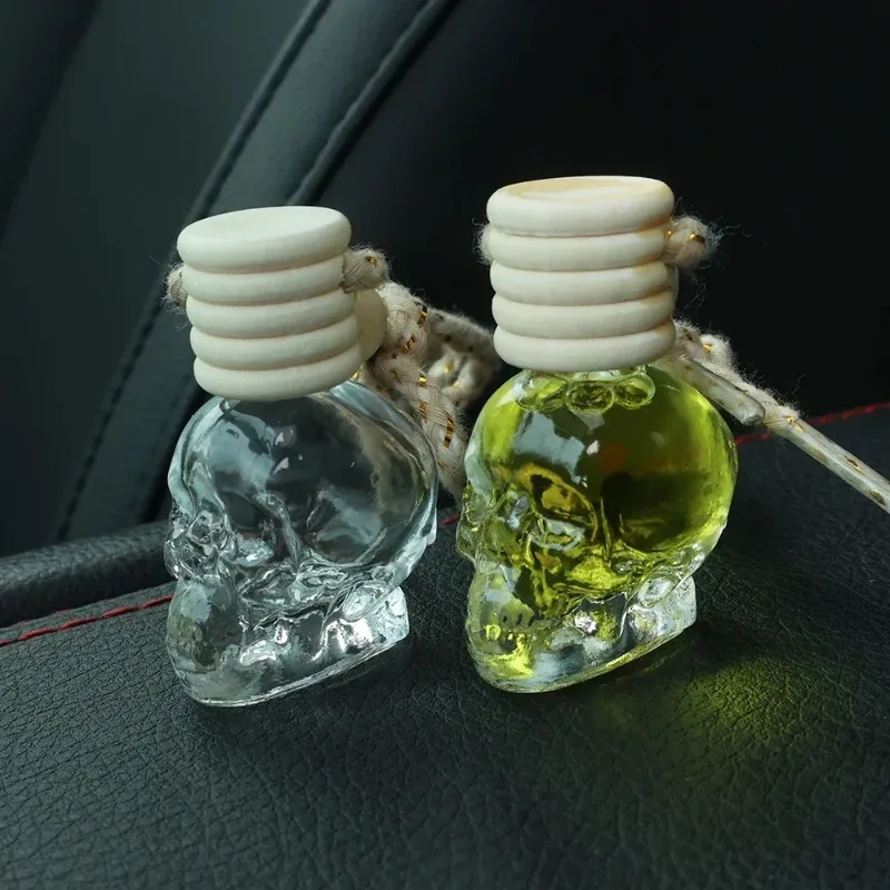 Bottiglia Deodoranti per Auto Vuota, Boccette di Profumo Vuote per Olio Essenziale, 8 Pezzi 8ML Trasparente Ciondolo Profumo Auto, Appeso Aromaterapia Diffusore, Deodorante Bottiglia