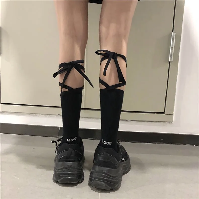 

Women's Lace Up Stocking Charming Word Fashion Socks Calf Socks