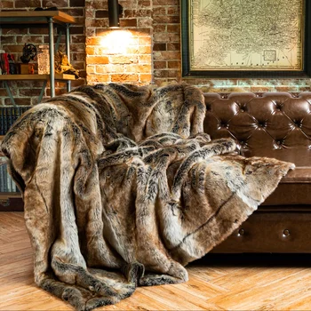 Battilo Faux Fur Blanket 1