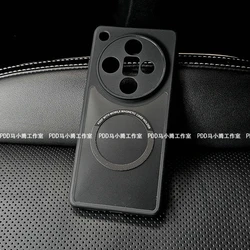 Custodia Magnetica Trasparente ad Alta Durabilità con MagSafe per una Maggiore Protezione – Paracolpi Shockproof