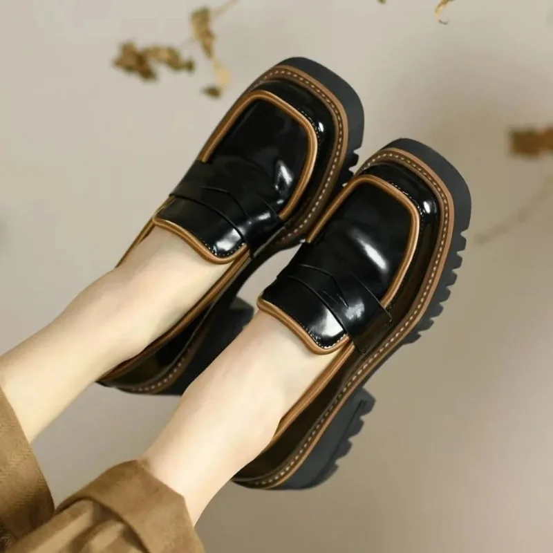 

Spring Autumn Thick Soles Match Color British Style Small Leather Shoes Women Thick Heel Muffin Bottom Rice Lazy Single Shoes