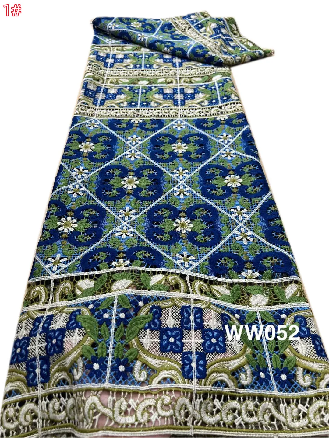 

New exquisite floral flat embroidery tulle embroidery, luxury dense thread water-soluble multi-color embroidered lace dress / 5y