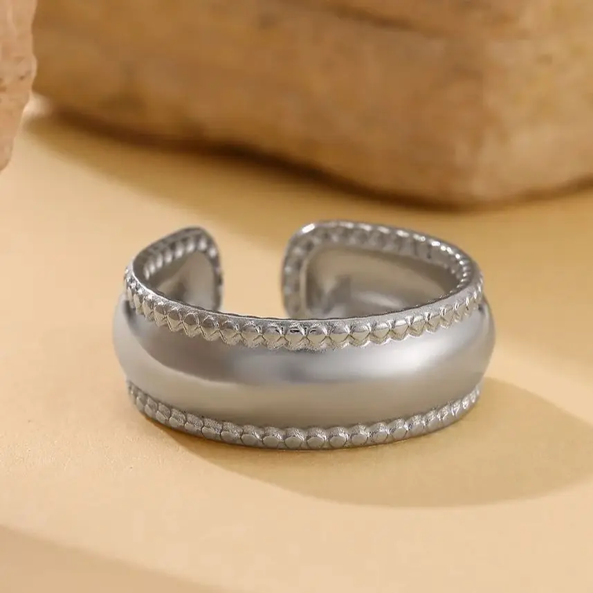 Stainless Steel Mobius Twist Rings For Women
