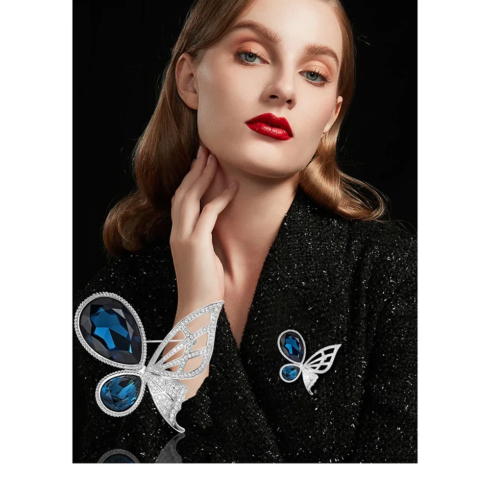 Exquisite Butterfly Sapphire High-end Women's High-end Luxury Niche Classic Hollow Design Suit Coat Pin Decoration Office Party