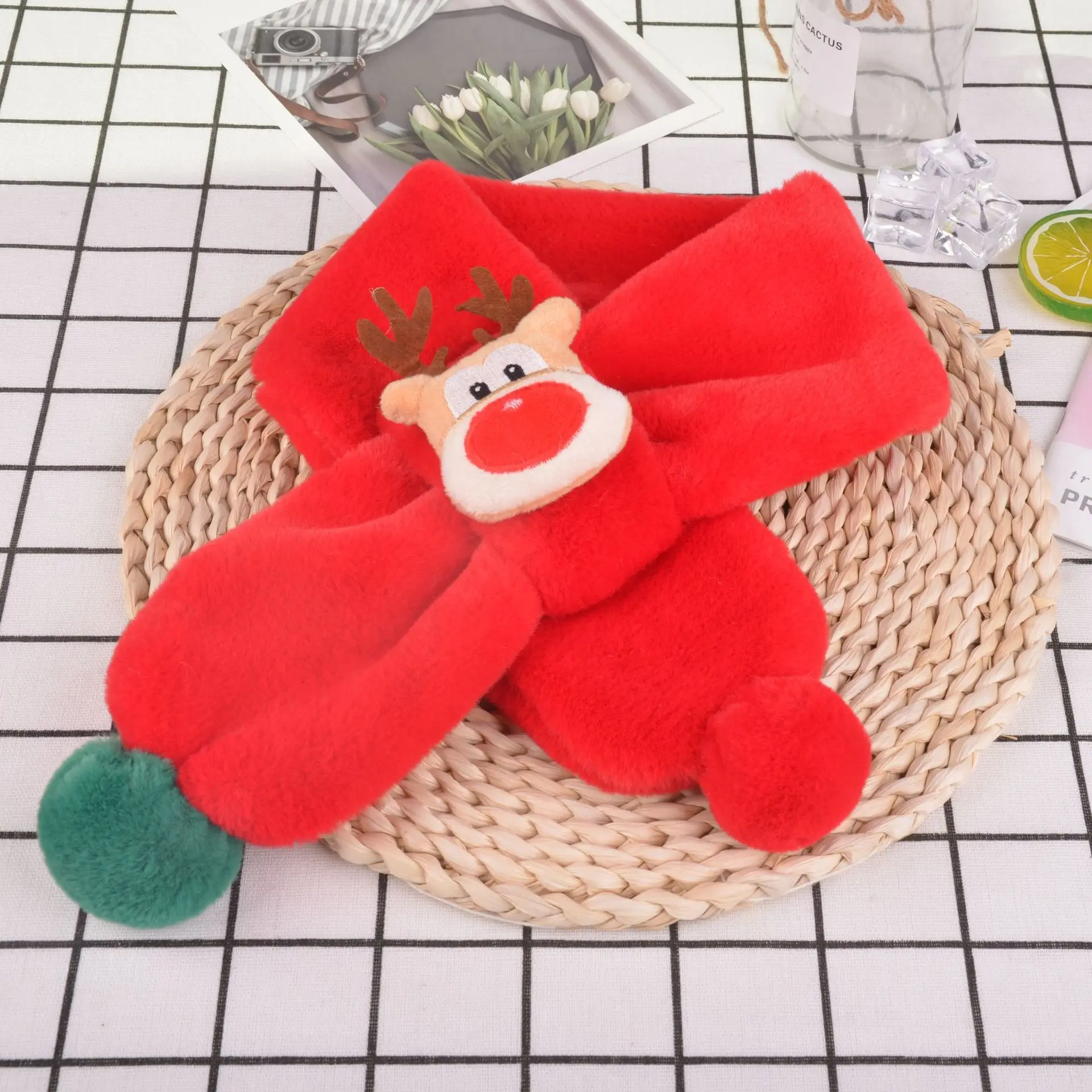 New lovely imitation rabbit plush children's scarf autumn and winter double ball cartoon red nose deer Christmas warm bib rabbit fur scarf