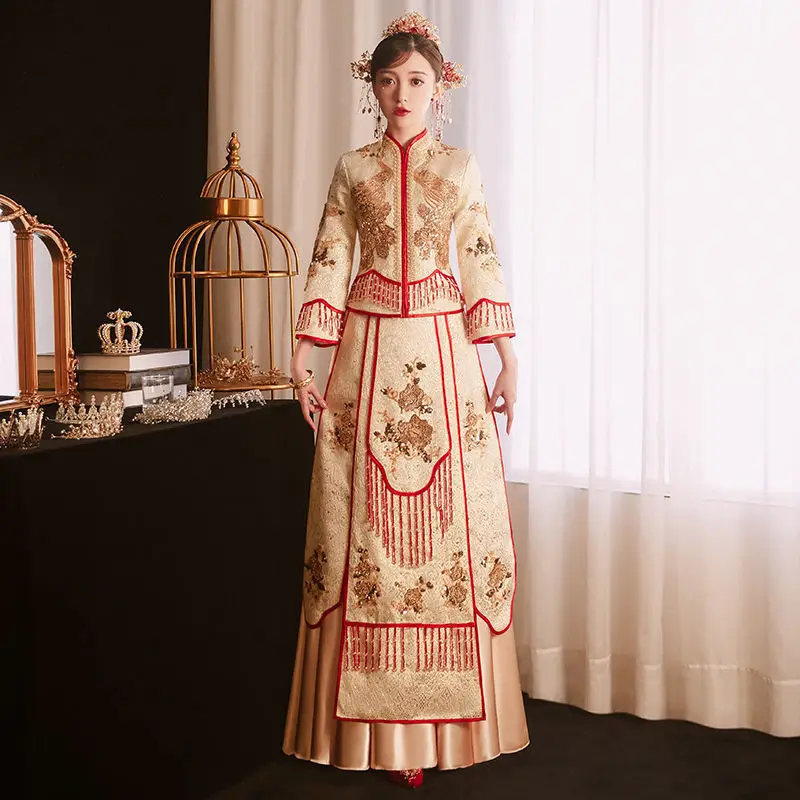 

Oriental Champagne Peacock Sequins Beading Embroidery Qipao Chinese Style Traditional Modern Cheongsam Women Wedding Dress