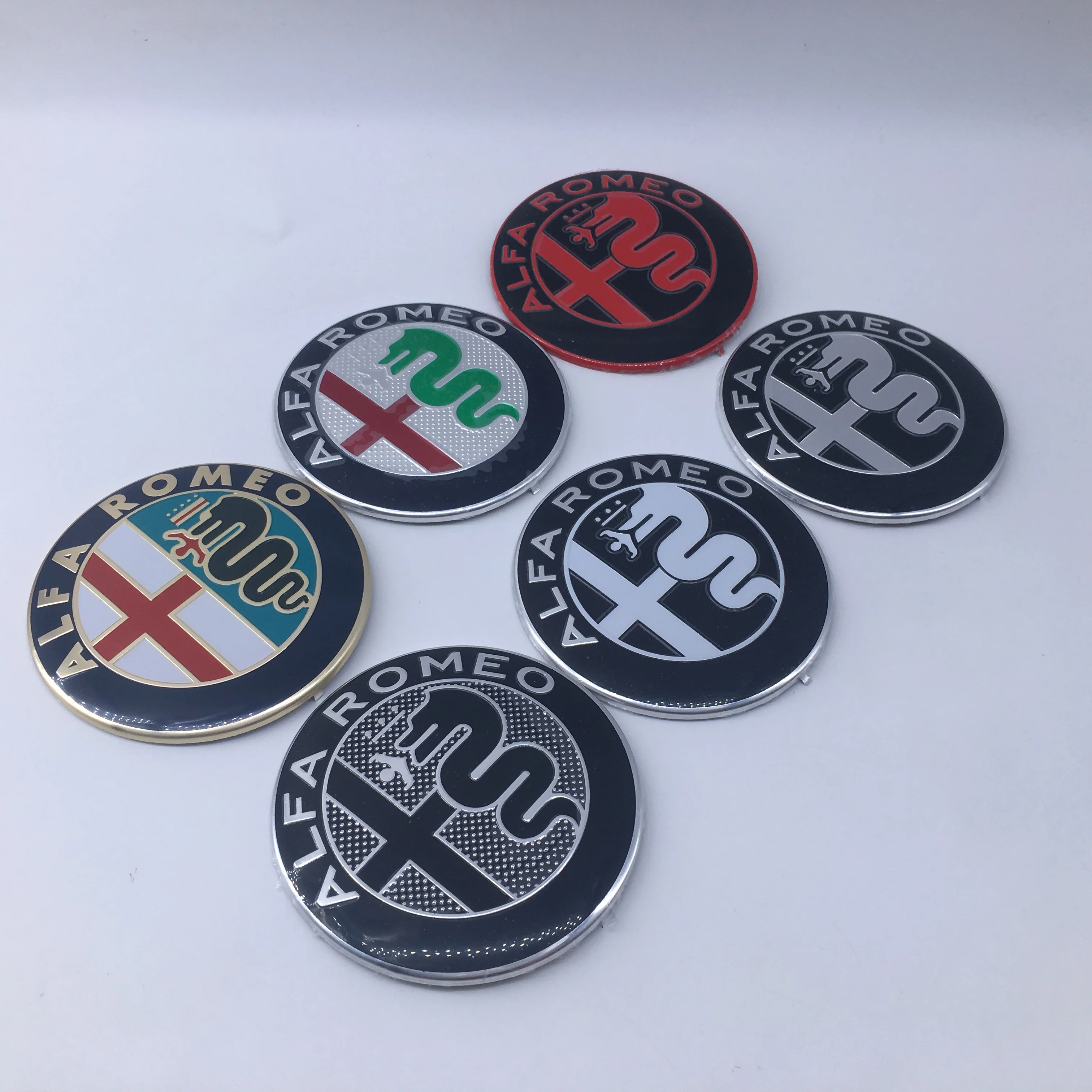 1 Stücke 7 farbe 74mm Für Alfa Romeo 159 147 Giulietta Stelvio 4C MITO Giulia Sportiva Auto Fronthaube Emblem logo Hinten Stamm Abzeichen – Detail 2