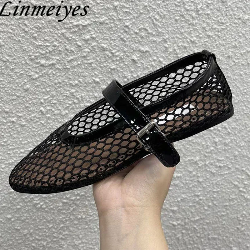 

New Ballet Flat Shoes Woman Round Toe Belt Buckle Loafers Woman Black Mesh Hollow Outs Summer Boots Designer Shoes For Women