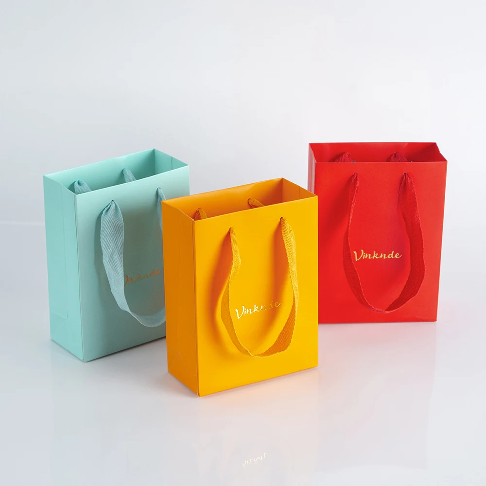 Paper Bags with Handles 24Pcs Gift Bags 12x6x16cm Custom Logo Film Bright Kraft Cardboard Birthday Party Favors Goody Tote Bags