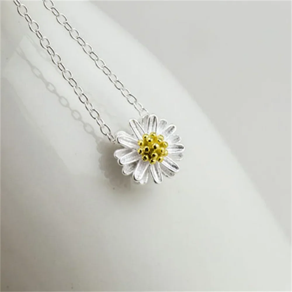 

Женское колье из серебра 3,5 пробы (40 см + см)